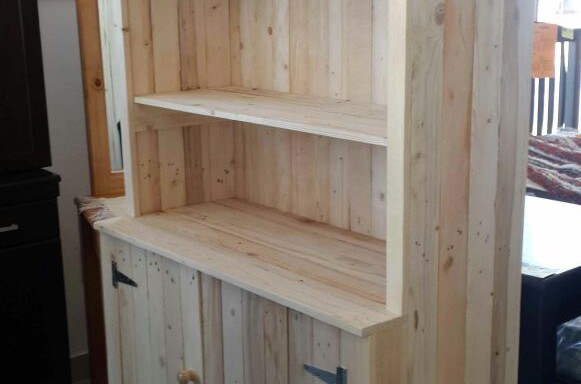 Pallet 2 Door Cabinet + Wall unit