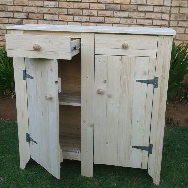 Pallet 2 Door 2 Draw Cabinet