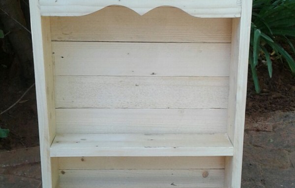 Pallet Wall Shelf